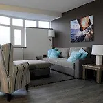 Tweelwonen Kaagresort Ξενοδοχείο