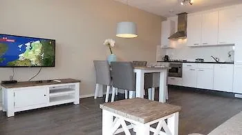 فندق Tweelwonen Kaagresort