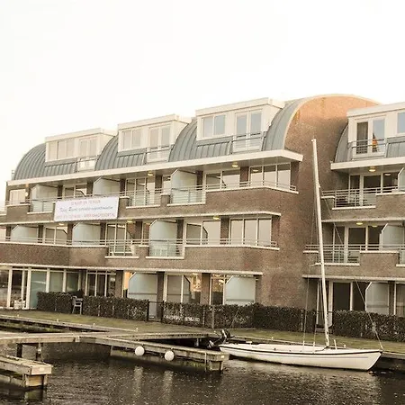 Hotel Tweelwonen Kaagresort